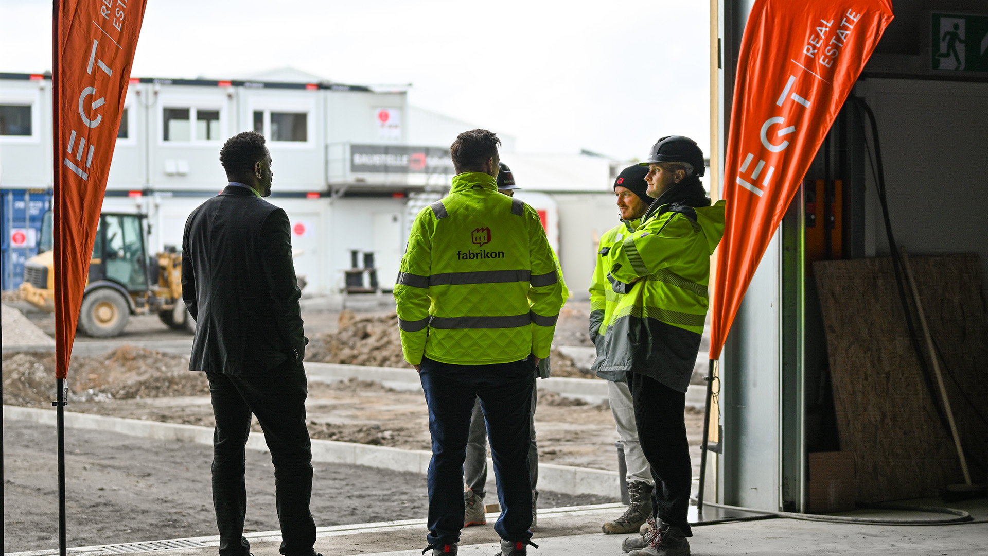 Richtfest fĂĽr eine Logistikhalle in Krostitz bei Leipzig Richtfest fĂĽr eine Logistikhalle in Krostitz bei Leipzig