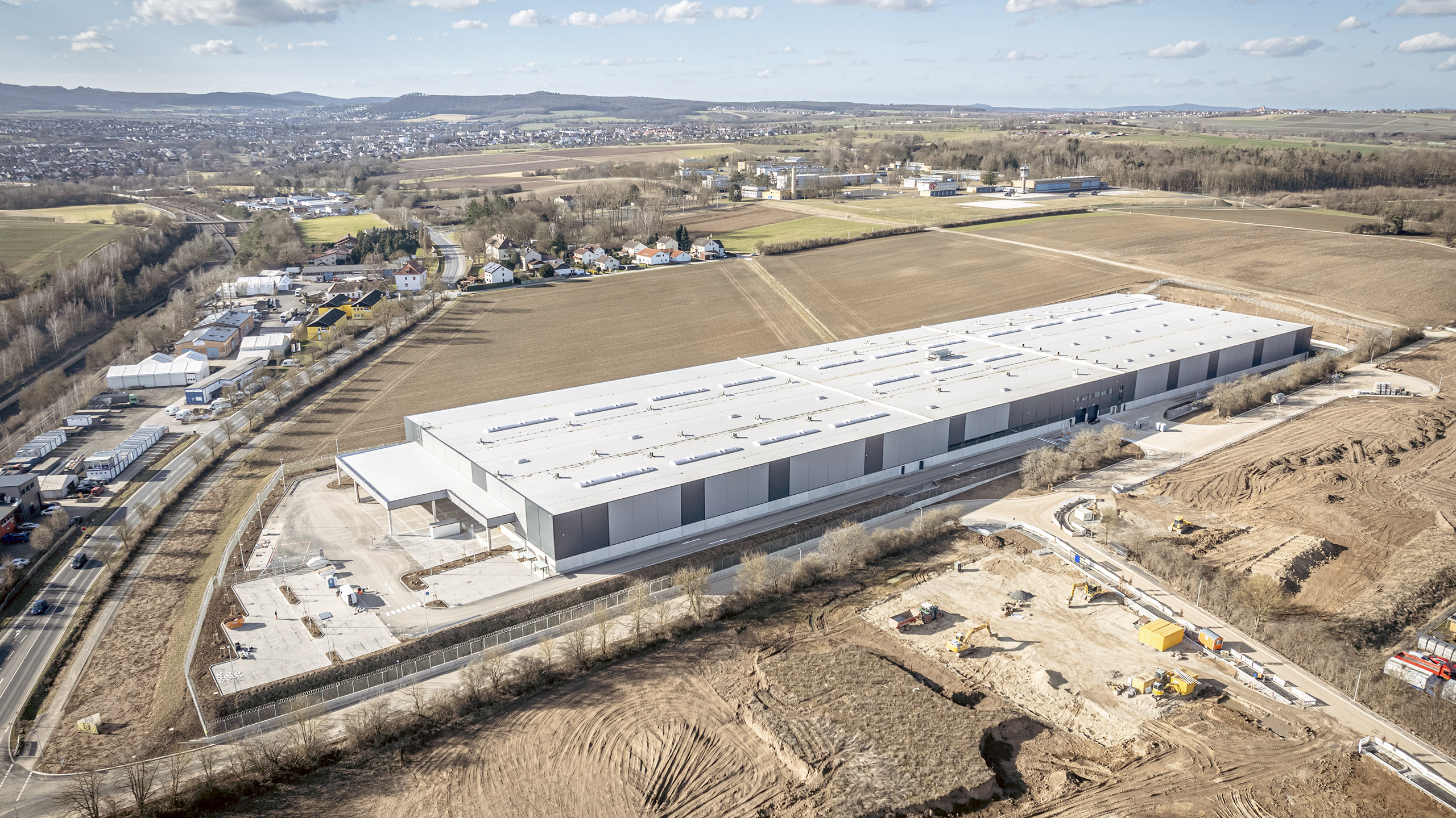 Commercial and industrial property for Rudolph Logistik Group / KNDS in Fuldatal-Ihringshausen completed © fabrikon