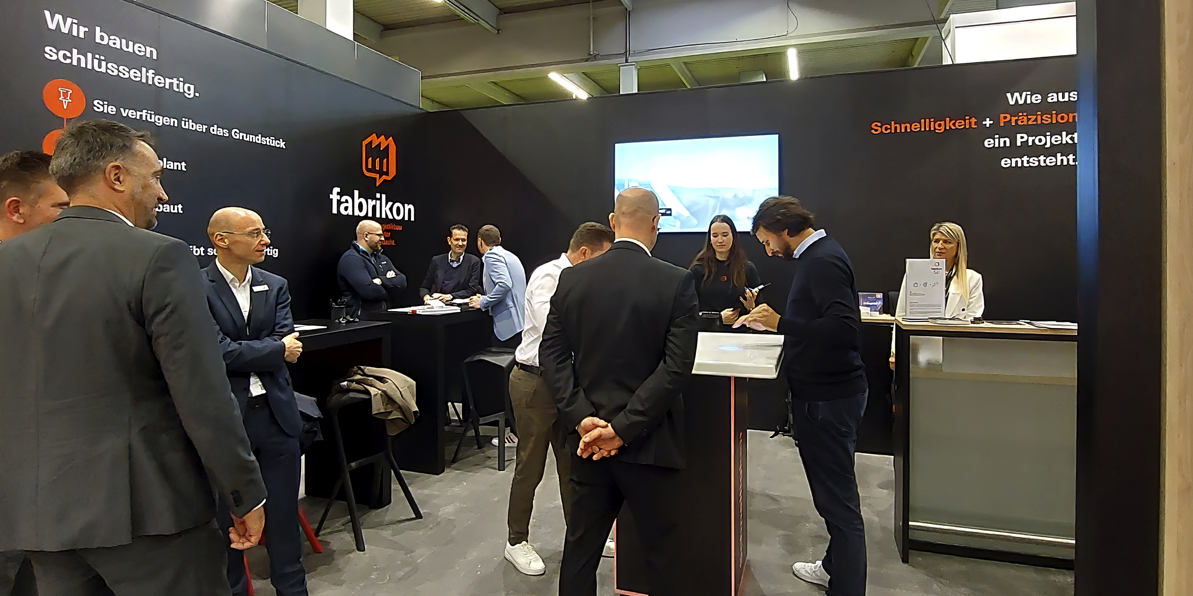 The first discipline of the "speed" competition was a light reaction game in which the teams had to score as many points as possible in 60 seconds. The first discipline of the "speed" competition was a light reaction game in which the teams had to score as many points as possible in 60 seconds.