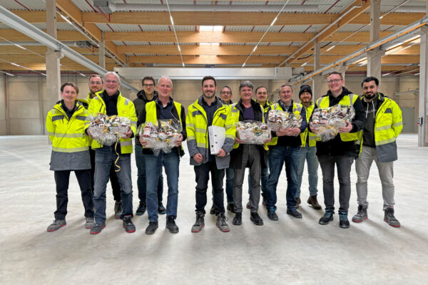 Gruppenbild Abnahme Rudolph KNDS Logistikhalle in Fuldatal-Ihringshausen