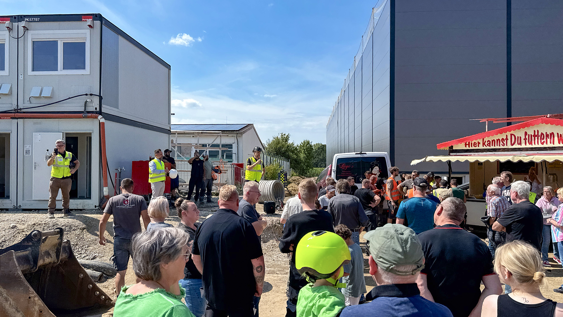 Tag der offenen Baustelle Kirchlengern - Willkommen am fabrikon-Baustellencontainer