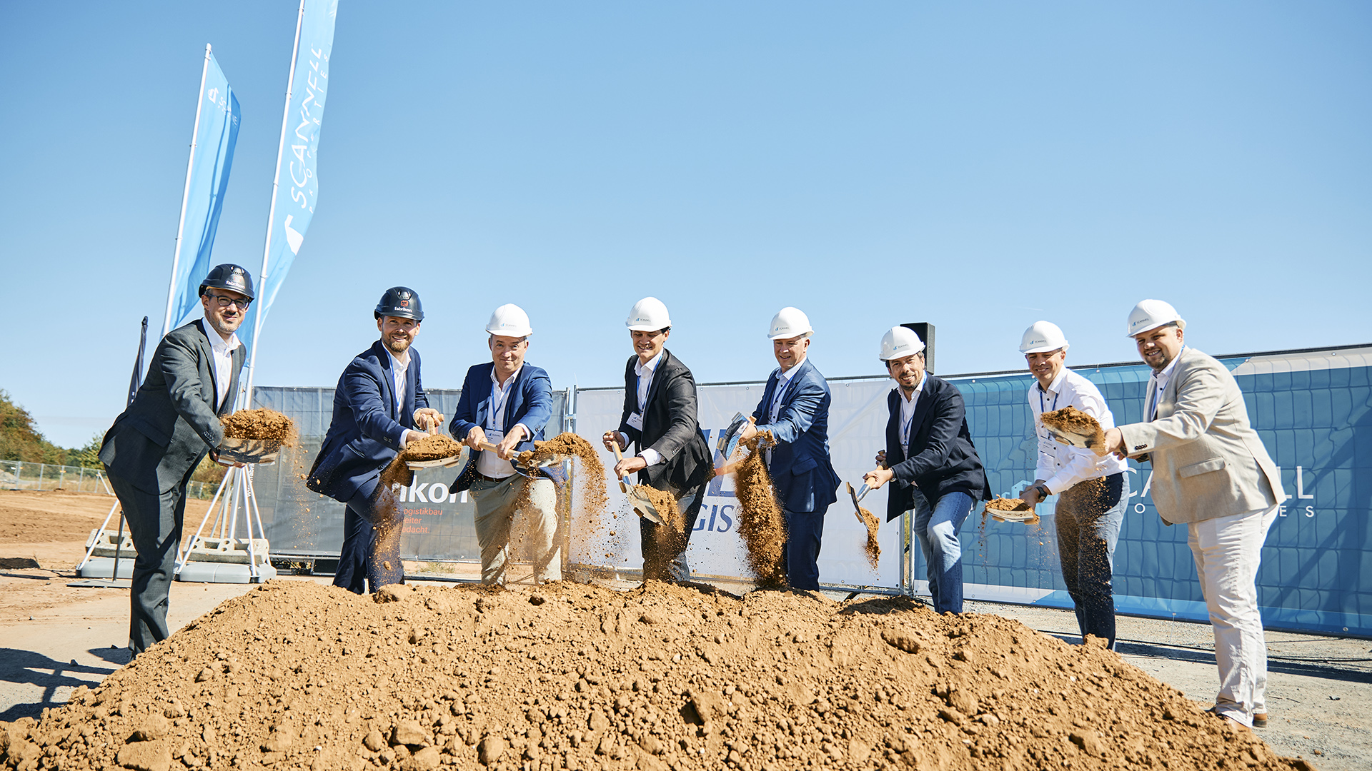 Spatenstich mit Scannell am Neubau des Kühllagers  Properties für ID Logistics und Lactalis in Steinau an der Straße