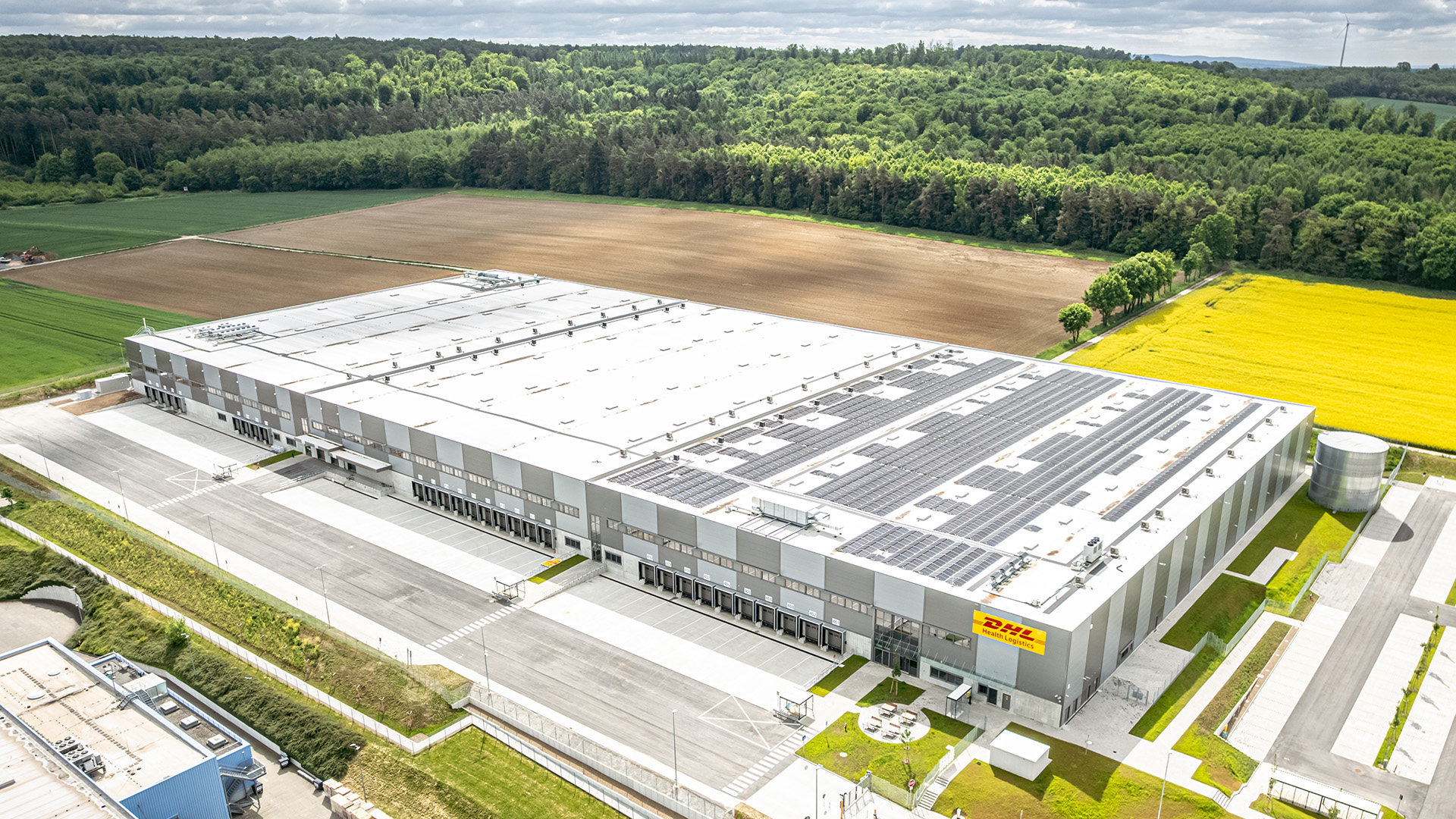 DHL Supply Chain Logistikzentrum für Pharma- und Medizinprodukte (Health Logistics) am Multi-User-Campus in Florstadt - Vogelperspektive